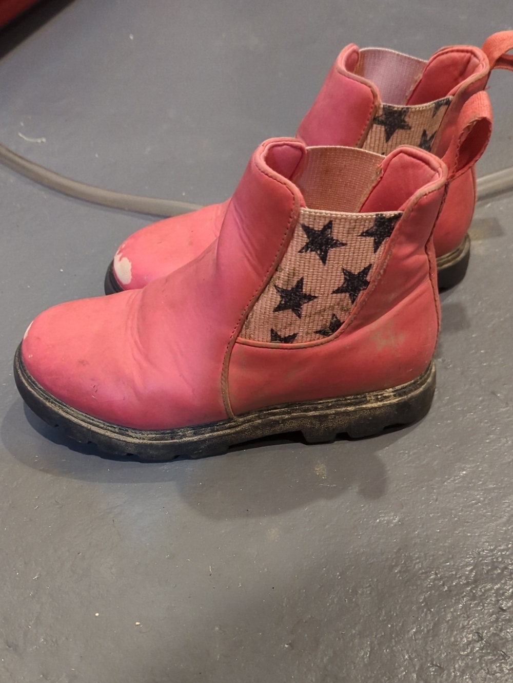 Girls Native’s Pink Chelsea Ankle Boots with Star Elastic Panels Size 1